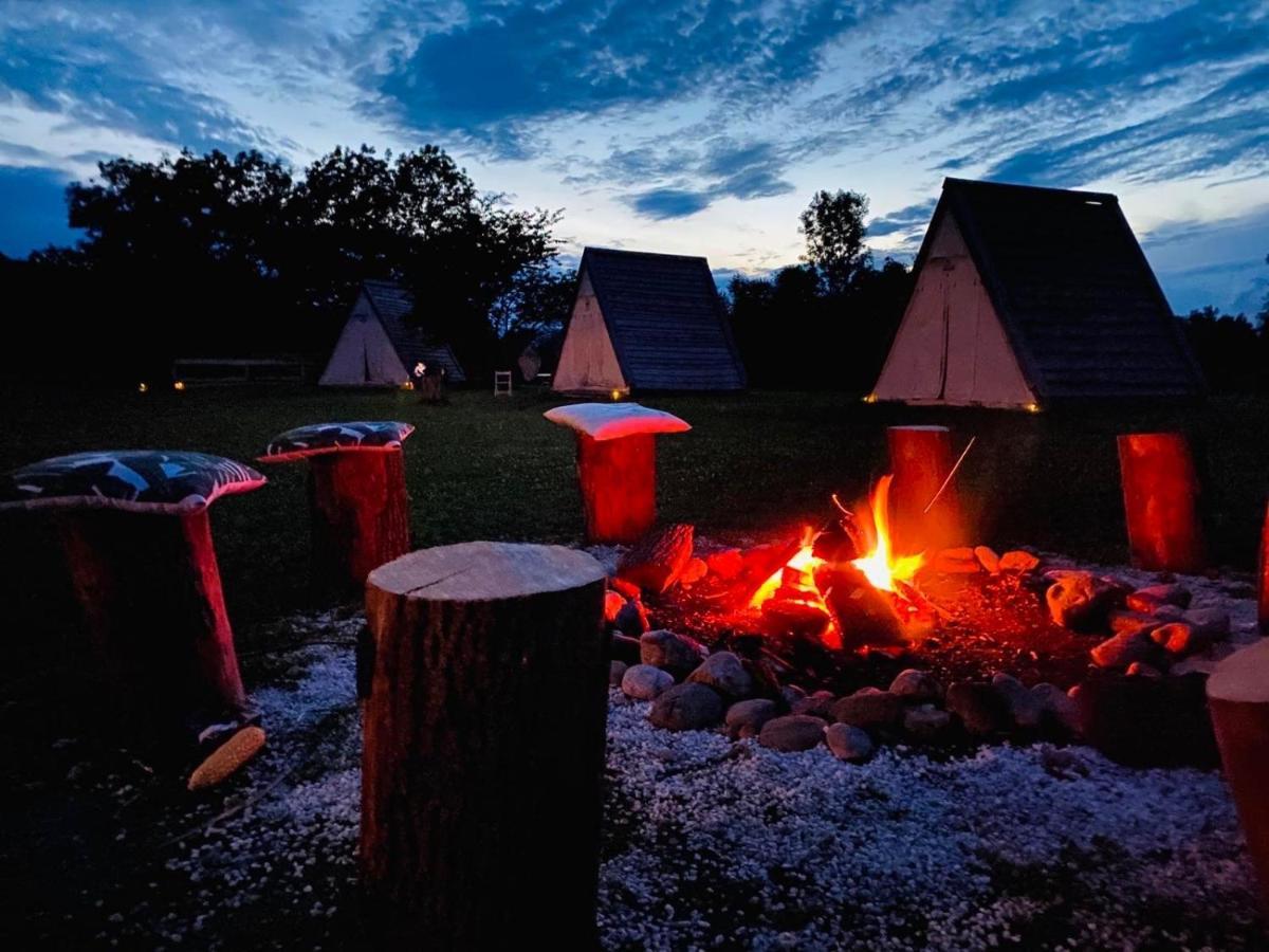 Greenvalleyglamping Sesce Pri Preboldu Ngoại thất bức ảnh