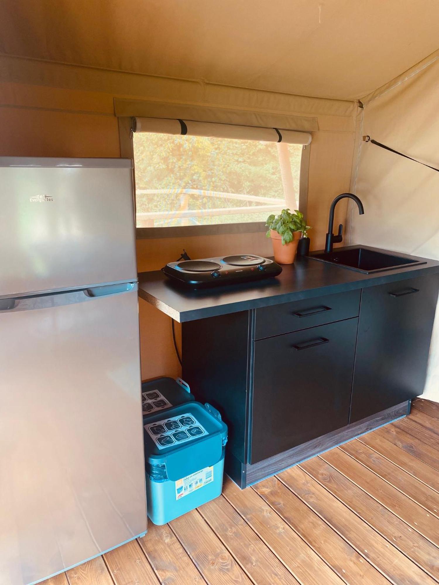 Greenvalleyglamping Sesce Pri Preboldu Ngoại thất bức ảnh